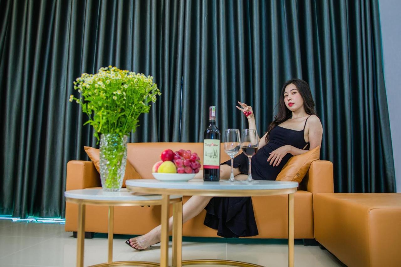 T.A Hotel & Apartment Hanoi Buitenkant foto